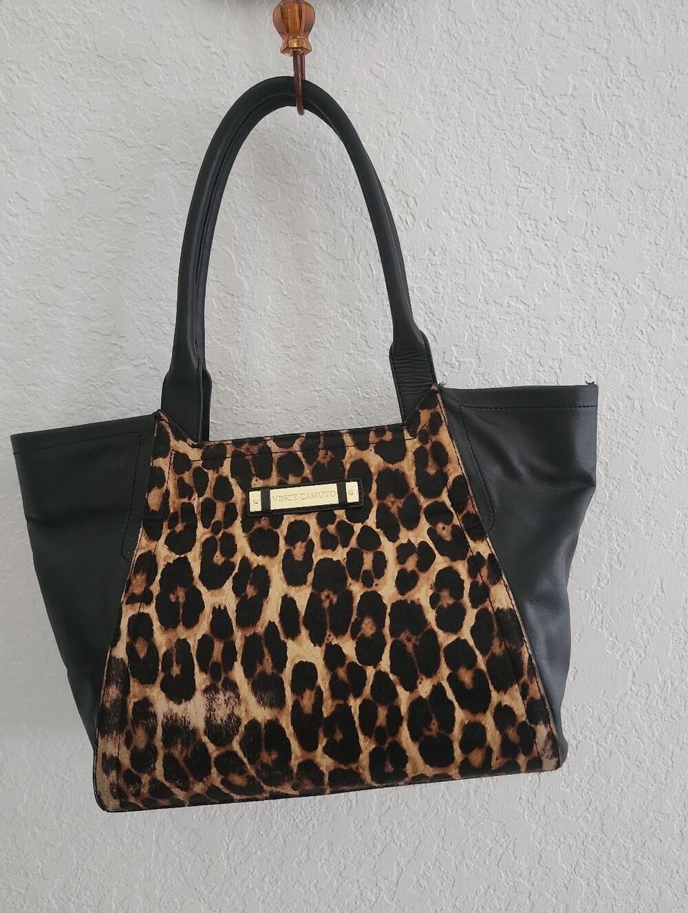 VINCE CAMUTO | Women's Purse